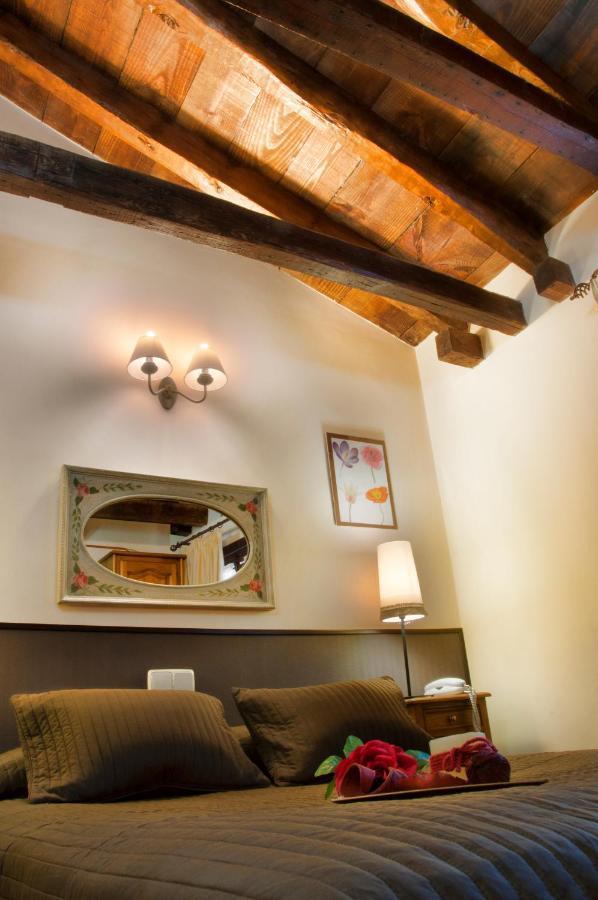 Hostal Alfonso XII By Toledo Ap Ngoại thất bức ảnh